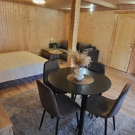 Pas Baba - Apartamentai Smilgija Sventoji Lägenhet *