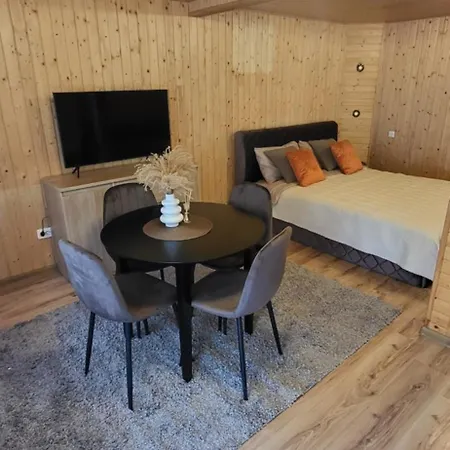 Pas Baba - Apartamentai Smilgija Sventoji Palanga